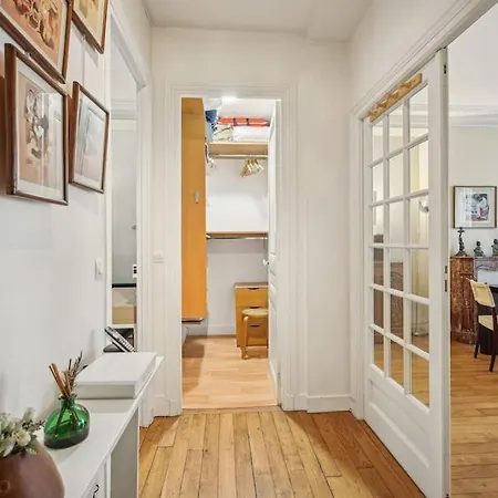 Beautiful Flat Heart Of Xiveme Apartment Paris